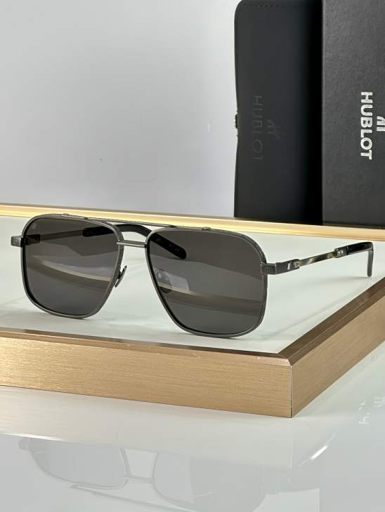 Picture of Hublot Sunglasses _SKUfw76512510fw